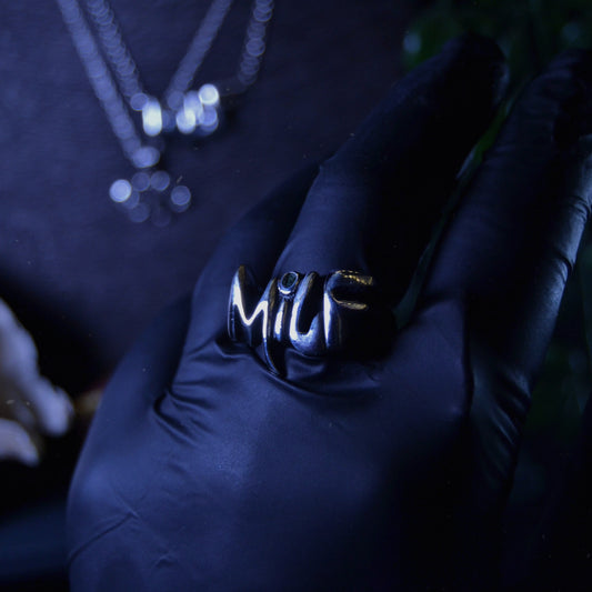 MILF Statement Ring