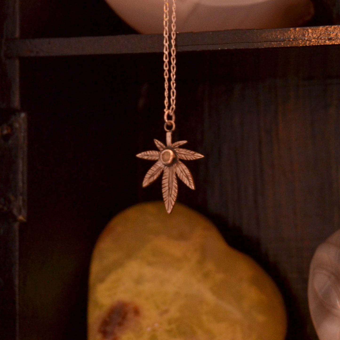 Sensimilla Pendant - Ganja leaf necklace